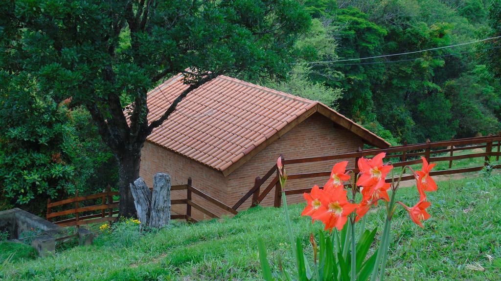 Chales Pedacim Du Ceu Bueno Brandão エクステリア 写真